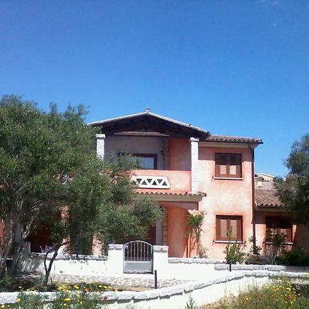 Li Rocchi Apartment San Teodoro  Exterior photo